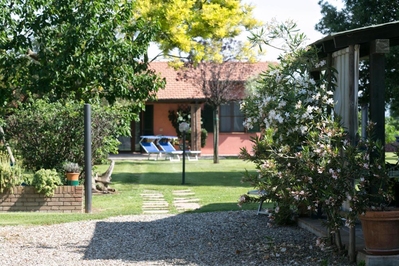 Agriturismo Valdo 格罗塞托 外观 照片